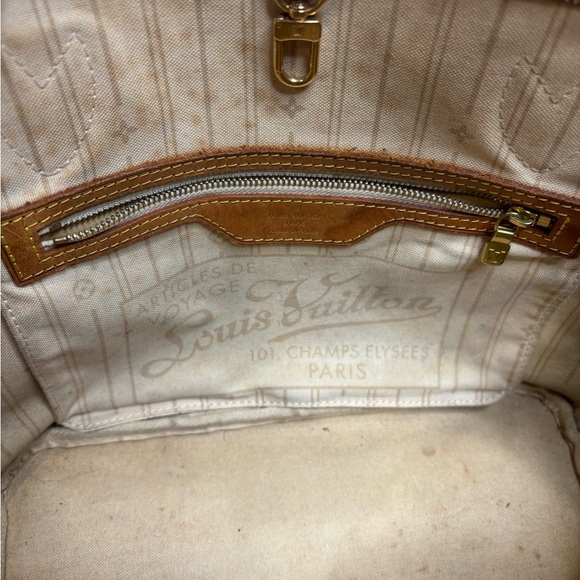 Checkered Brown and Tan Tote Bag - Picture 12 of 15